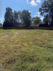 1209 Woodsboro Drive, Royal Oak, MI 48067