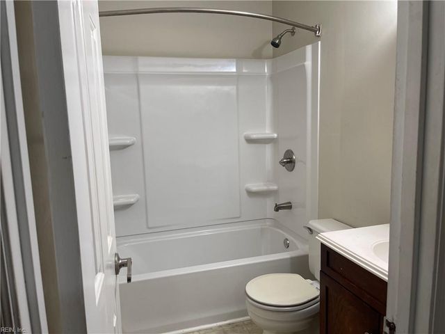 34 Roffman PL, Newport News, VA 23602