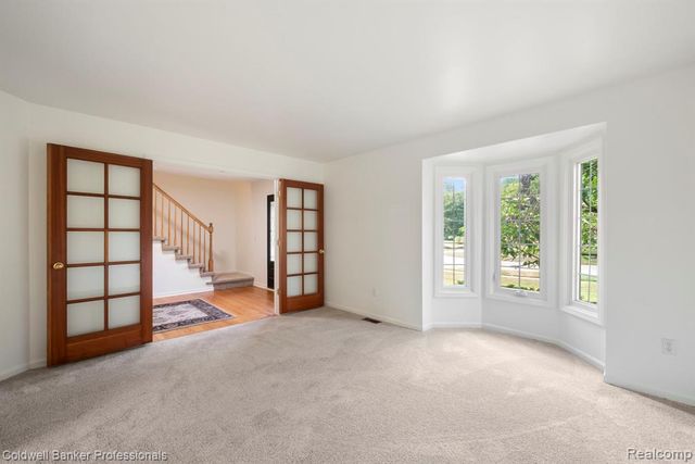 45846 Rockledge Drive, Plymouth, MI 48170