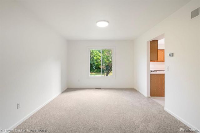 45846 Rockledge Drive, Plymouth, MI 48170
