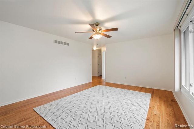45846 Rockledge Drive, Plymouth, MI 48170
