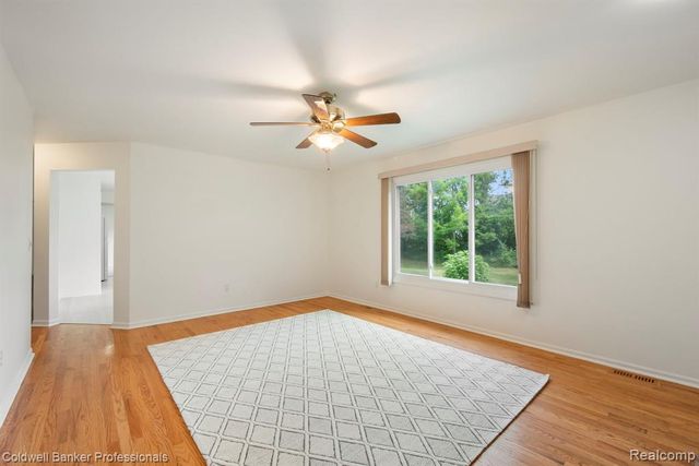45846 Rockledge Drive, Plymouth, MI 48170
