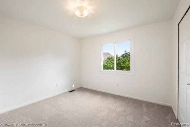 45846 Rockledge Drive, Plymouth, MI 48170
