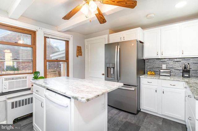 923 N COLLEGE ST, Carlisle, PA 17013