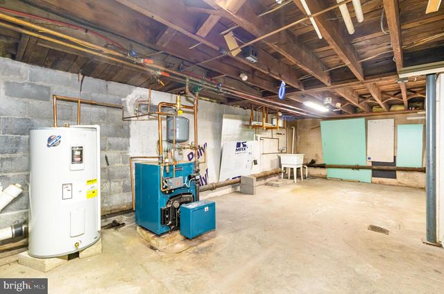 923 N COLLEGE ST, Carlisle, PA 17013