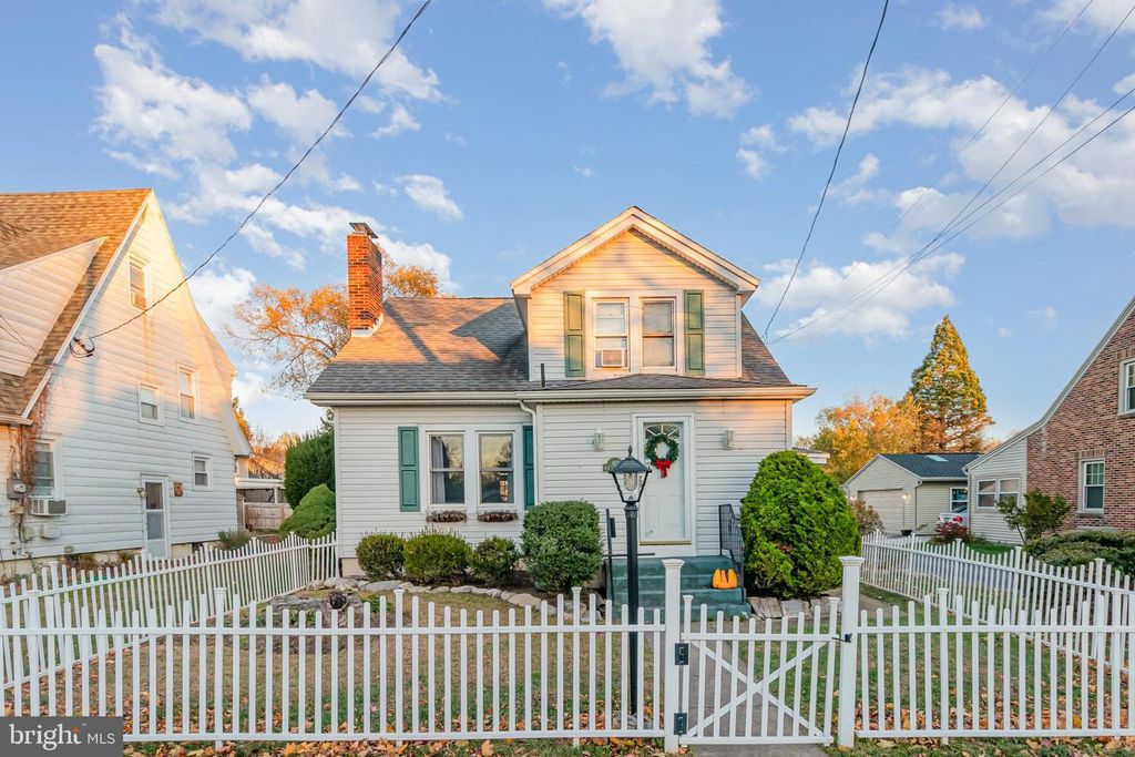 923 N COLLEGE ST, Carlisle, PA 17013