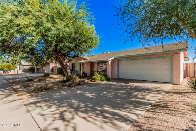 2937 S PENNINGTON Avenue, Mesa, AZ 85202