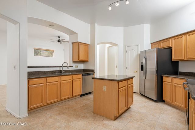 2622 N Avenue Valiente, Tucson, AZ 85715