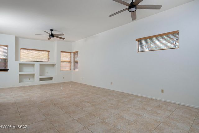 2622 N Avenue Valiente, Tucson, AZ 85715