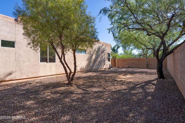 2622 N Avenue Valiente, Tucson, AZ 85715