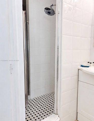 5445 Collins Avenue CU26, Miami Beach, FL 33140