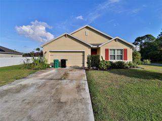 1997 SW Cycle St, Port St Lucie, FL 34953
