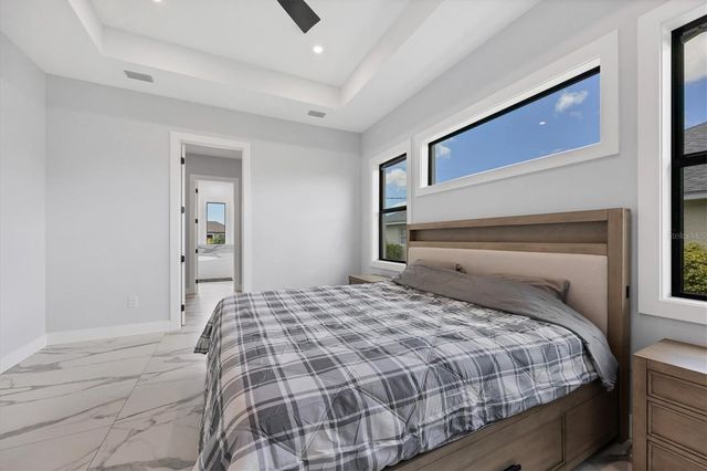 177 MEDALIST ROAD, Rotonda West, FL 33947