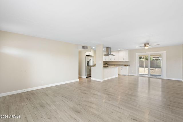 8513 E MARIPOSA Drive, Scottsdale, AZ 85251