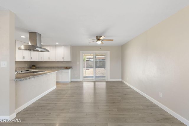 8513 E MARIPOSA Drive, Scottsdale, AZ 85251