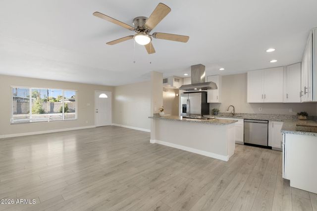8513 E MARIPOSA Drive, Scottsdale, AZ 85251