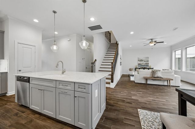 1809 Glory Hill Trail, Houston, TX 77080