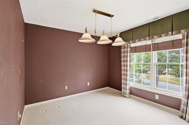 5256 Club Head RD, Virginia Beach, VA 23455