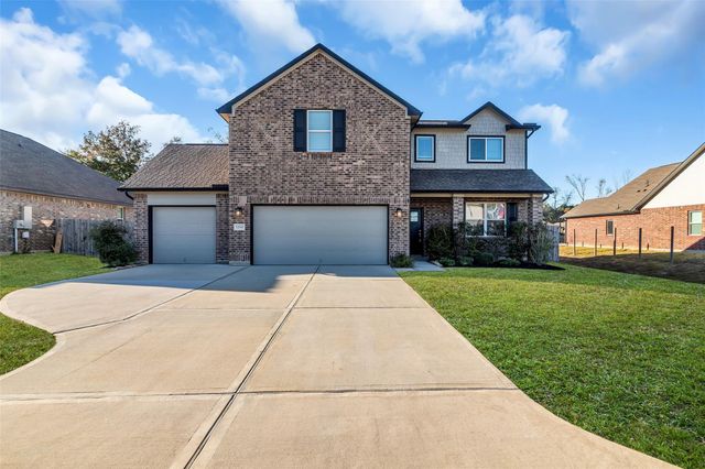 12341 N Chestnut Hills Drive, Conroe, TX 77303