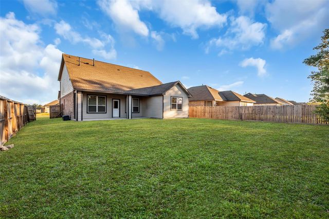 12341 N Chestnut Hills Drive, Conroe, TX 77303
