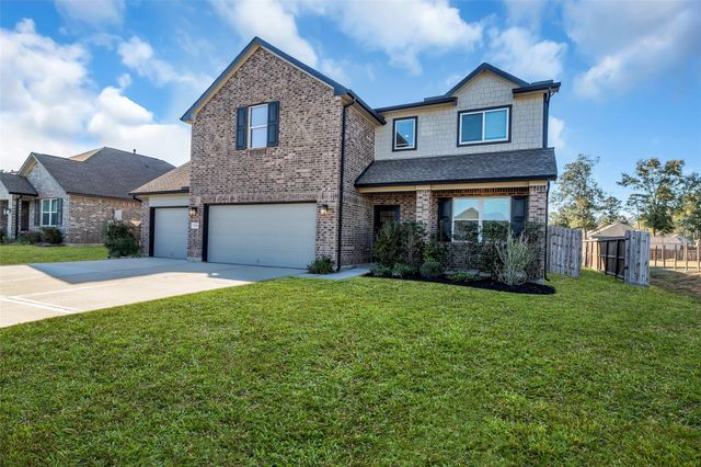 12341 N Chestnut Hills Drive, Conroe, TX 77303
