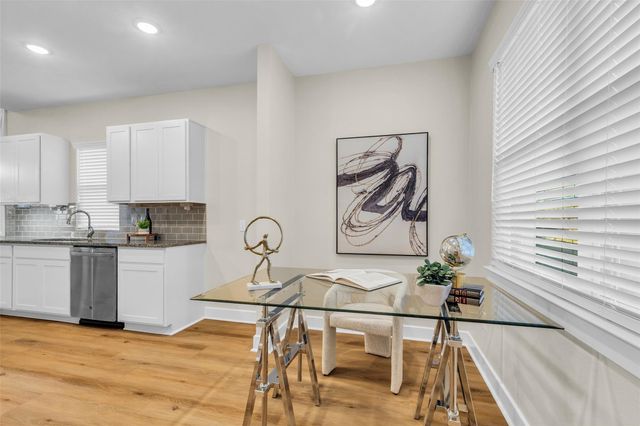 12341 N Chestnut Hills Drive, Conroe, TX 77303