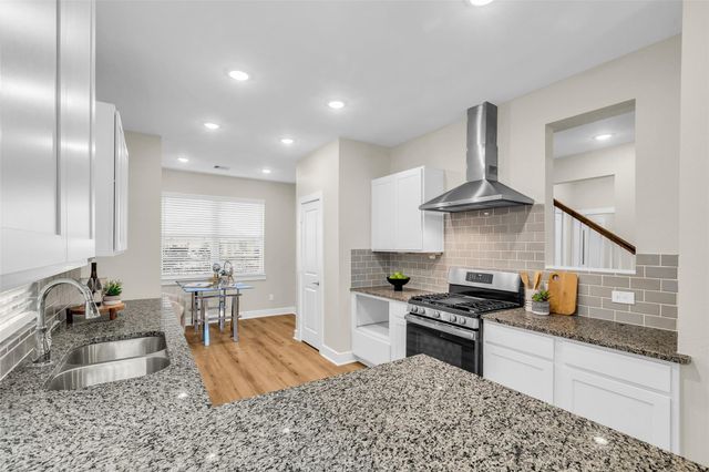 12341 N Chestnut Hills Drive, Conroe, TX 77303