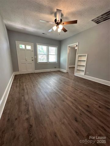 116 N Belvedere Avenue, Gastonia, NC 28054