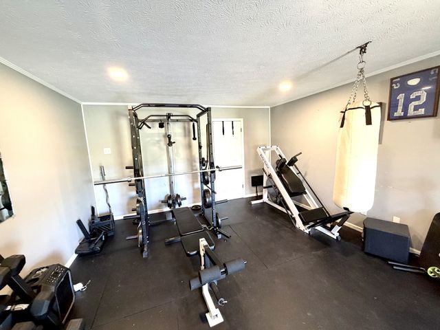 356 Lee Rd, Cottontown, TN 37048