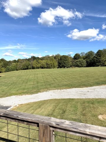 356 Lee Rd, Cottontown, TN 37048