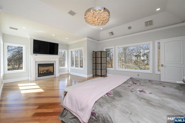 47 Wilson Avenue, Woodland Park, NJ 07424