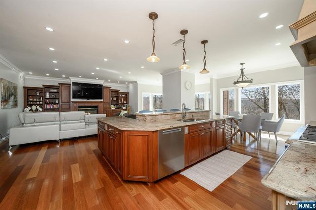 47 Wilson Avenue, Woodland Park, NJ 07424