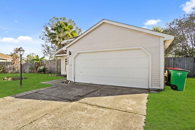 1902 Red Sky Court, Spring, TX 77373