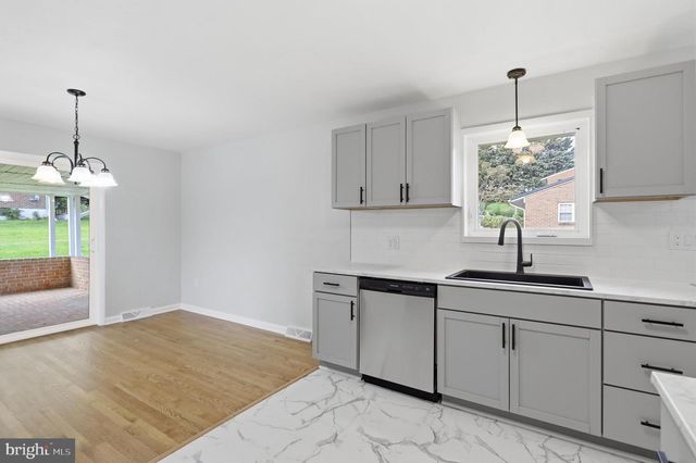 11524 GREENBERRY, Hagerstown, MD 21740