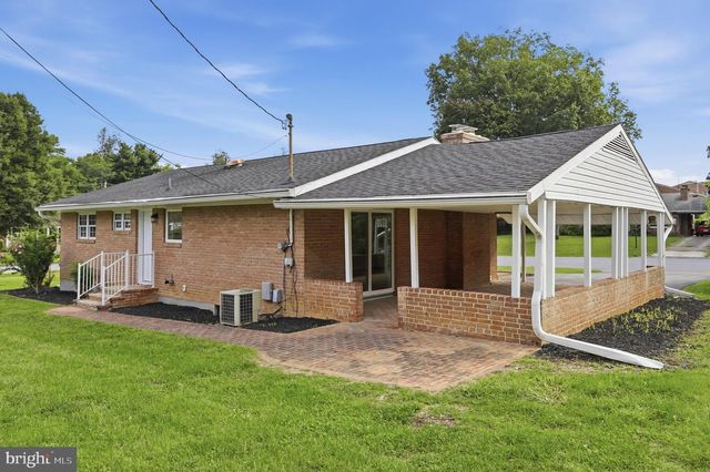 11524 GREENBERRY, Hagerstown, MD 21740