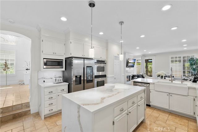 12775 Crawford, Tustin, CA 92782