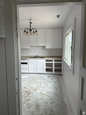 818 W 100 S, Salt Lake City, UT 84104