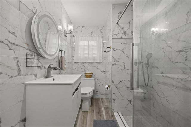 8 Merrydale Drive, Gates, NY 14624