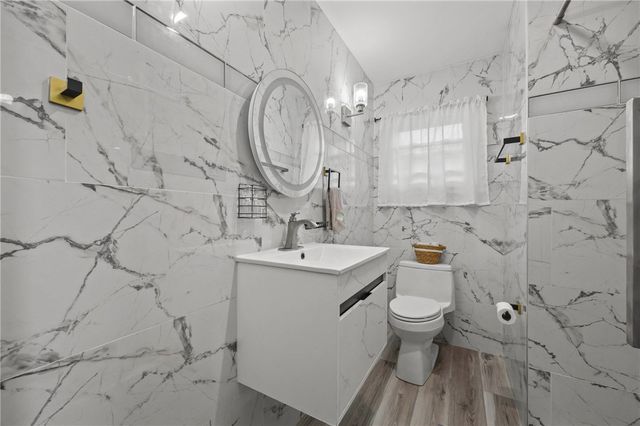 8 Merrydale Drive, Gates, NY 14624