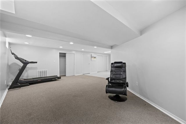 8 Merrydale Drive, Gates, NY 14624