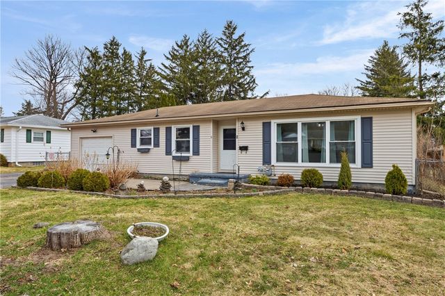 8 Merrydale Drive, Gates, NY 14624