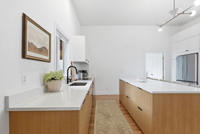 76 Perrin St 1, Boston, MA 02119