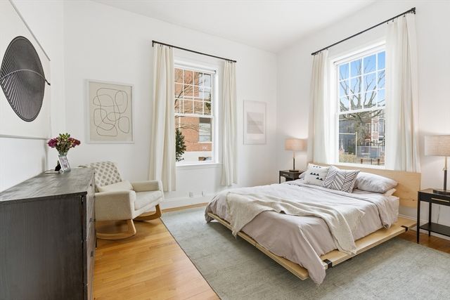 76 Perrin St 1, Boston, MA 02119