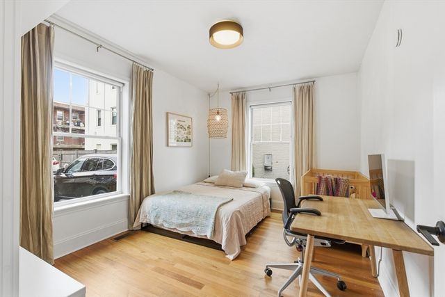 76 Perrin St 1, Boston, MA 02119