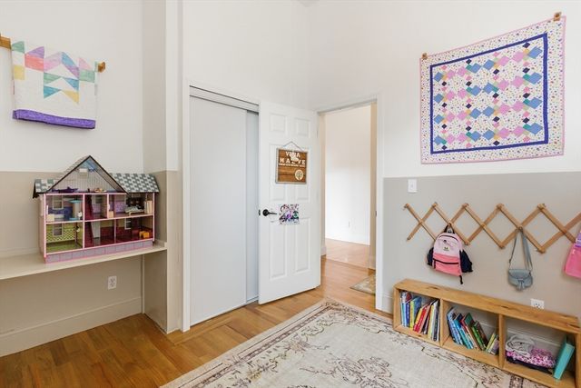 76 Perrin St 1, Boston, MA 02119