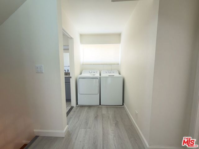 2708 Arizona Avenue C, Santa Monica, CA 90404