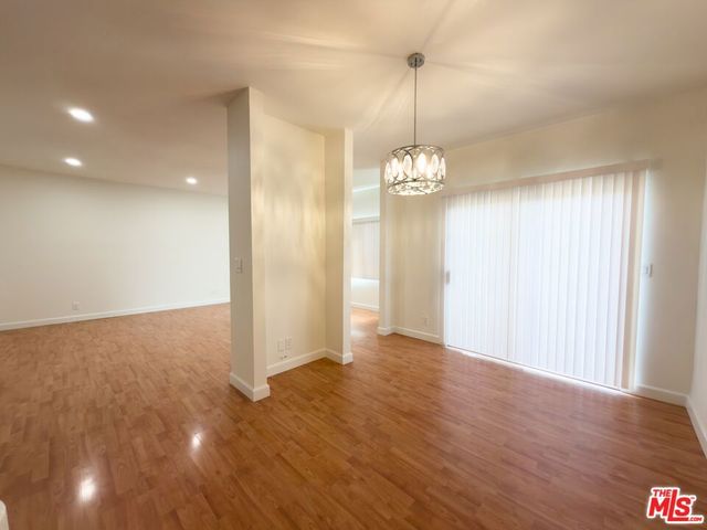 2708 Arizona Avenue C, Santa Monica, CA 90404