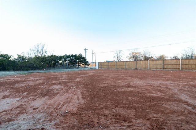 3101 Feather Drive, Yukon, OK 73099