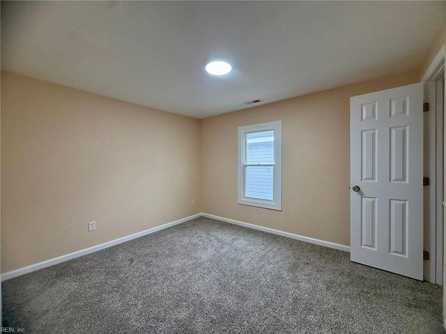 124 Halifax ST, Suffolk, VA 23434