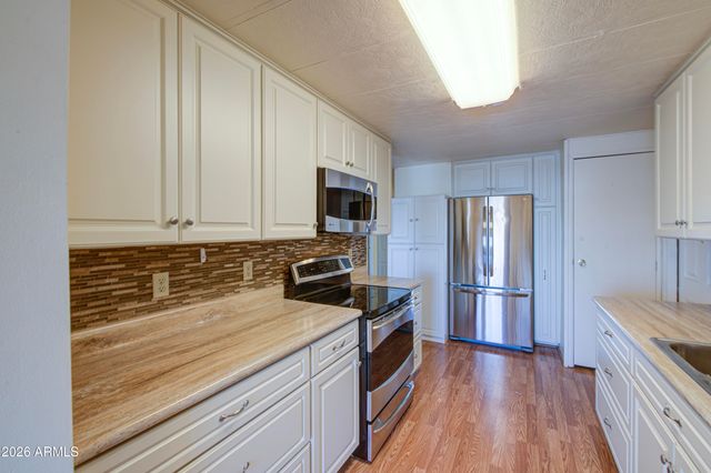 7407 E BAYWOOD Avenue, Mesa, AZ 85208